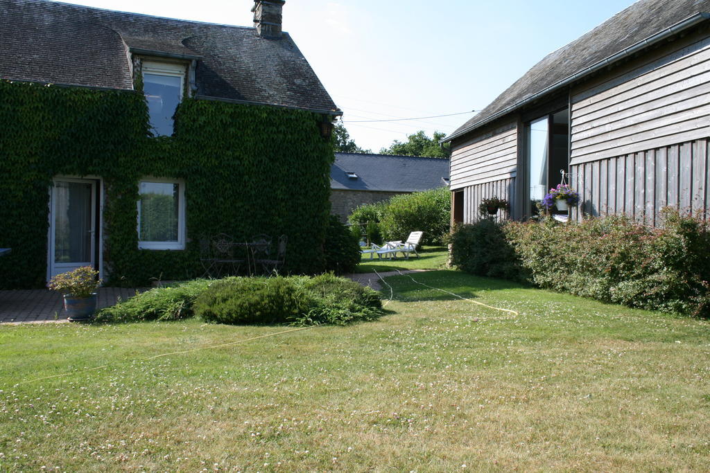 Herbages De Beauvais Orgères-la-Roche Exteriör bild